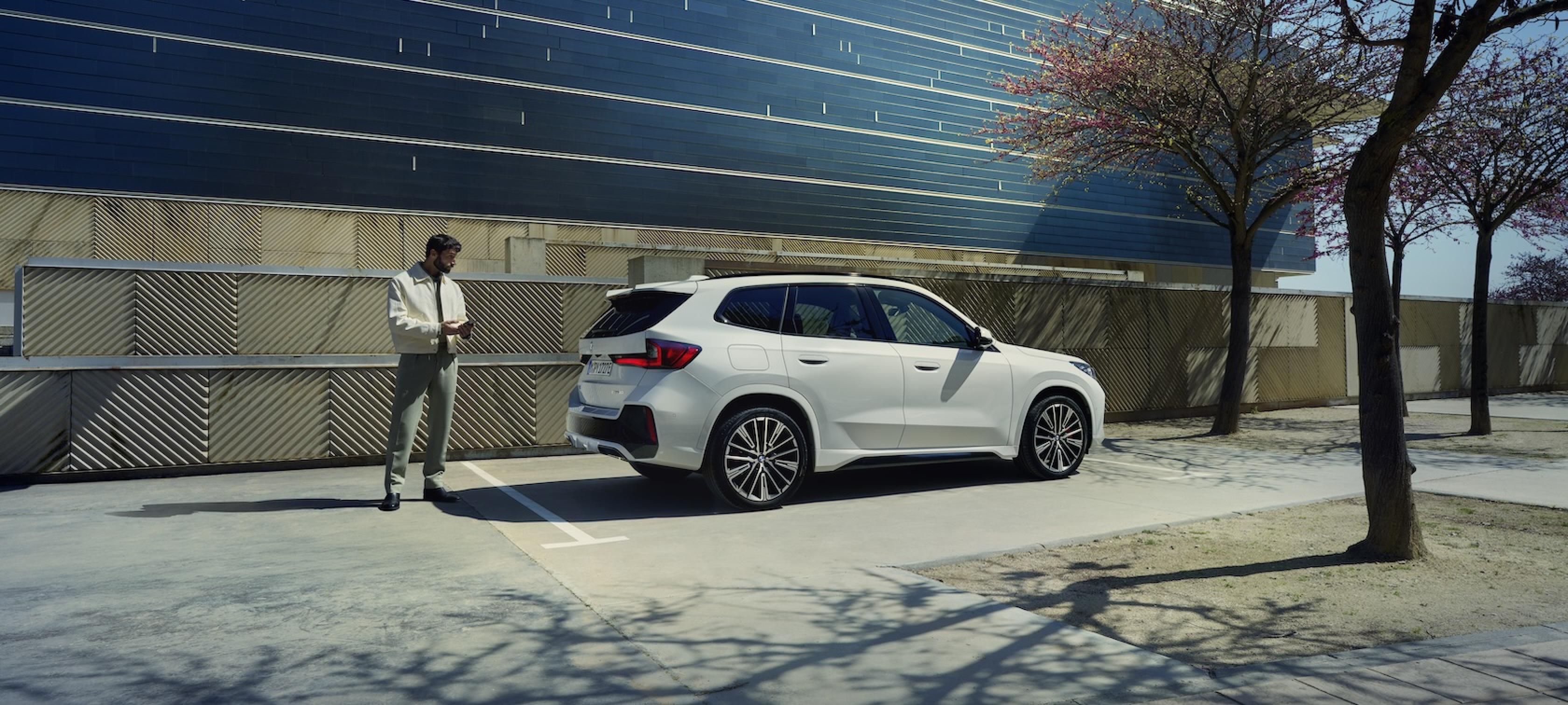 SNEL LEVERBARE WAGENS. 